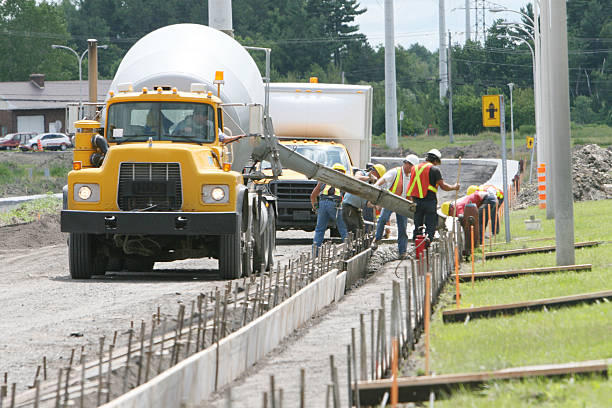 Best Affordable Concrete Contractor  in Oildale, CA